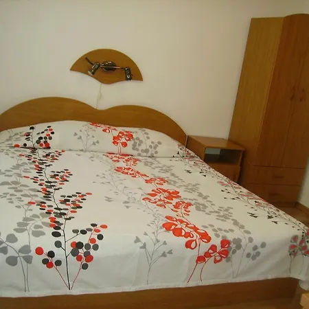 Zoya Dimitrova 3* Sozopol